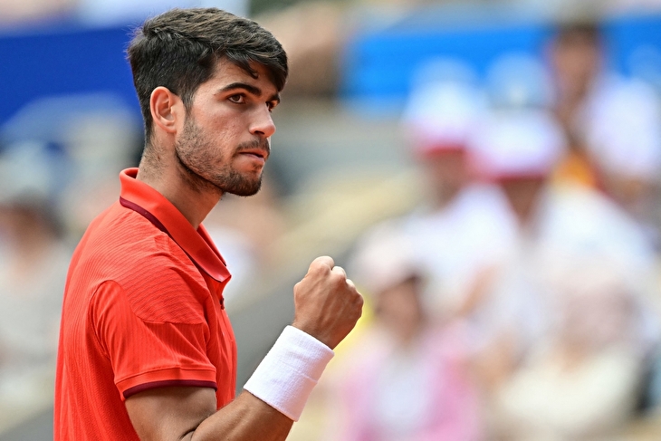 Alcaraz conceded only two games to Auger-Aliassime, Djokovic is in the Olympic final for the first time in his career